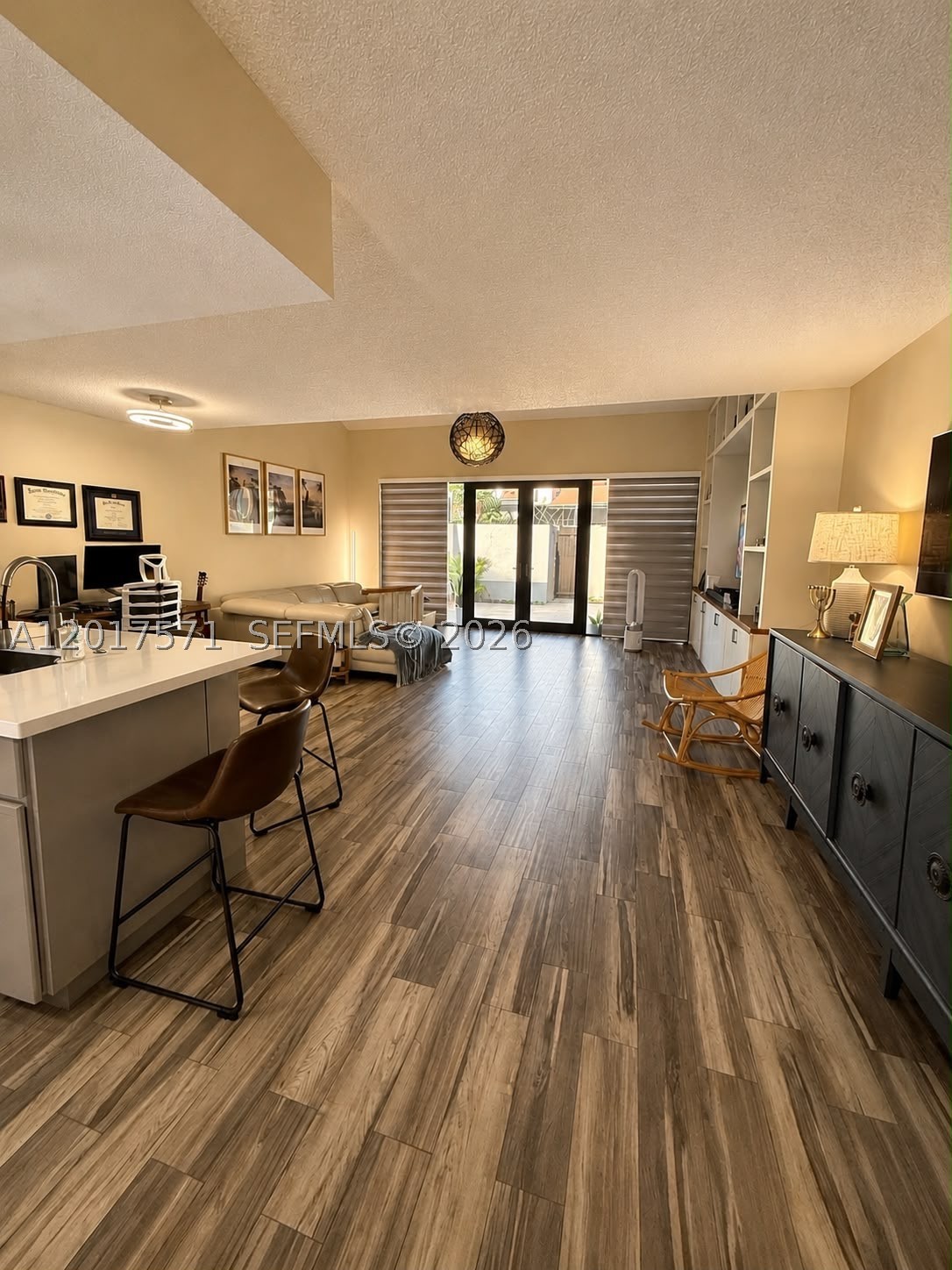 CALUSA POINT - Residential