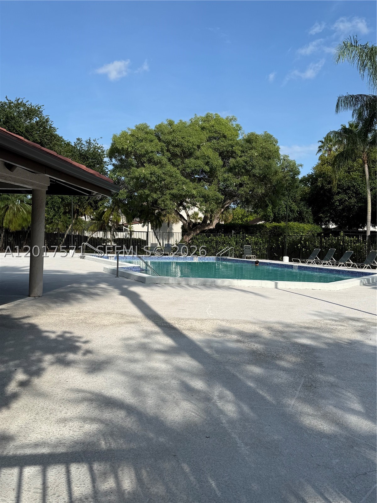 CALUSA POINT - Residential