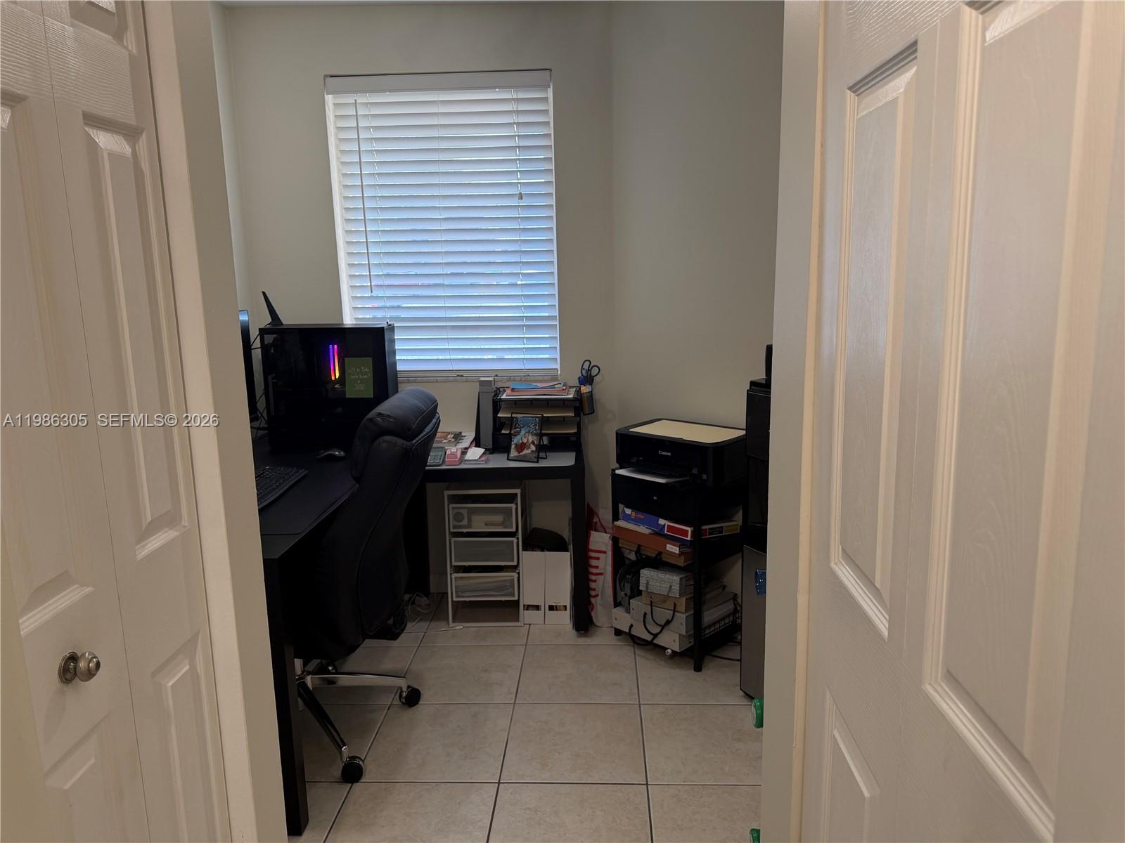 COLONNADES CONDO - Residential Lease