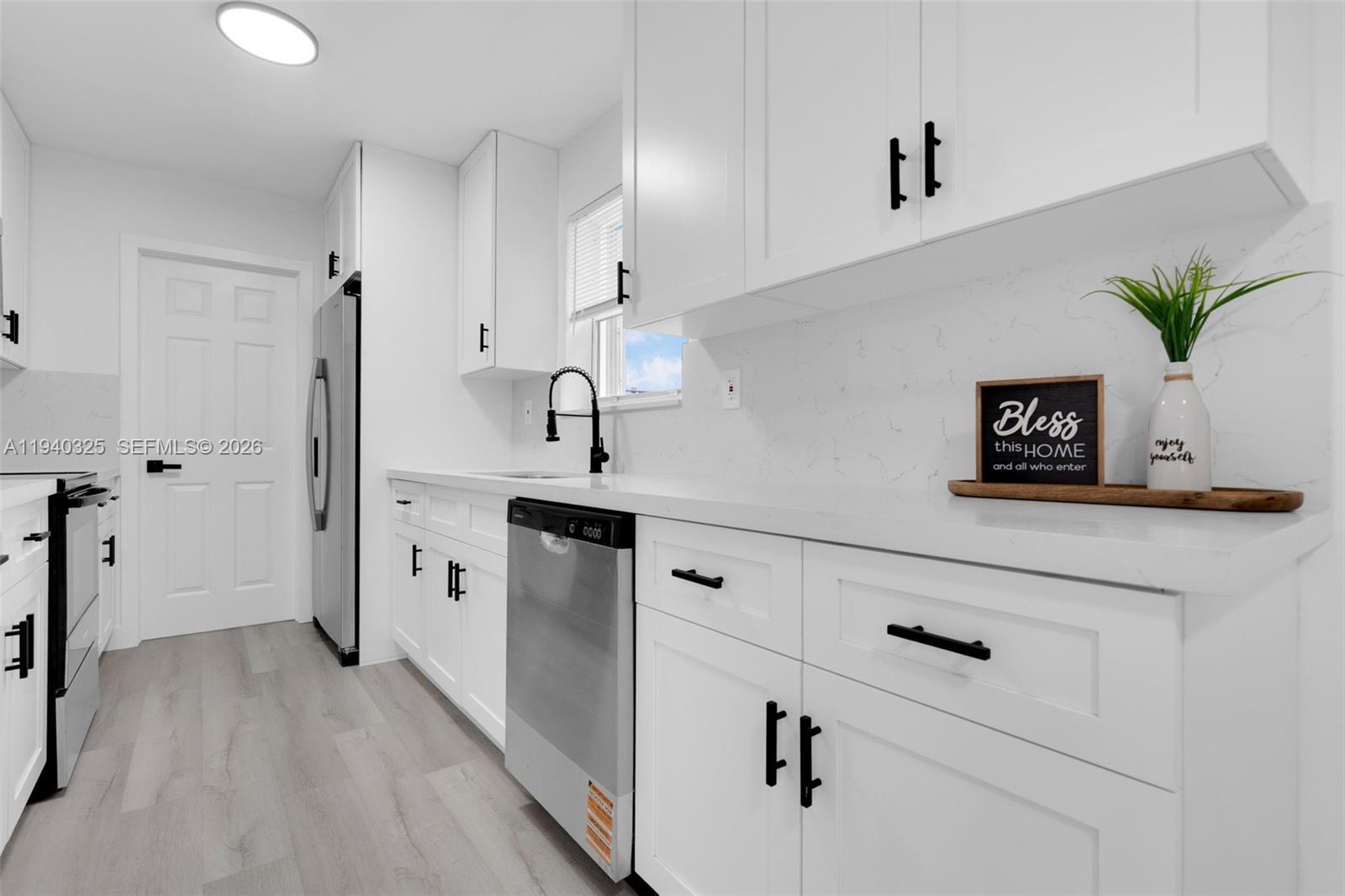 LIBERTY HOMES ESTATES SEC - Residential