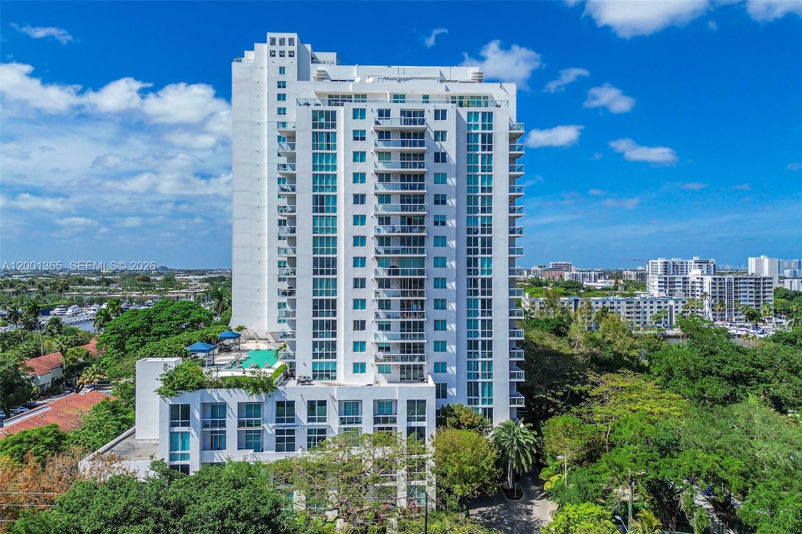 TERRAZAS RIVERPARK VILLAG - Residential