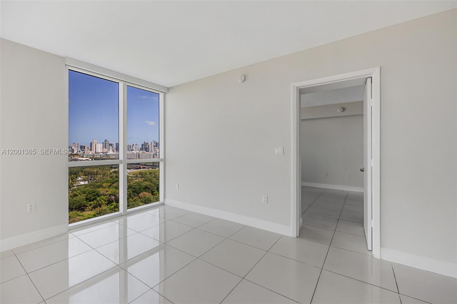 TERRAZAS RIVERPARK VILLAG - Residential
