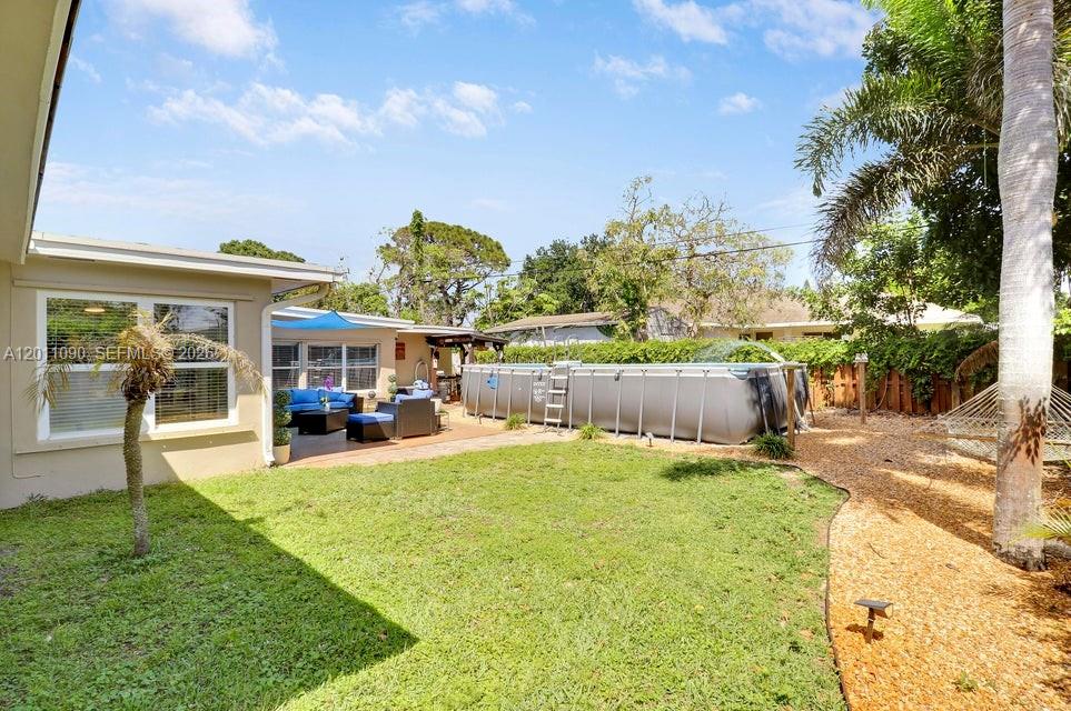 TROPIC VISTA - Residential