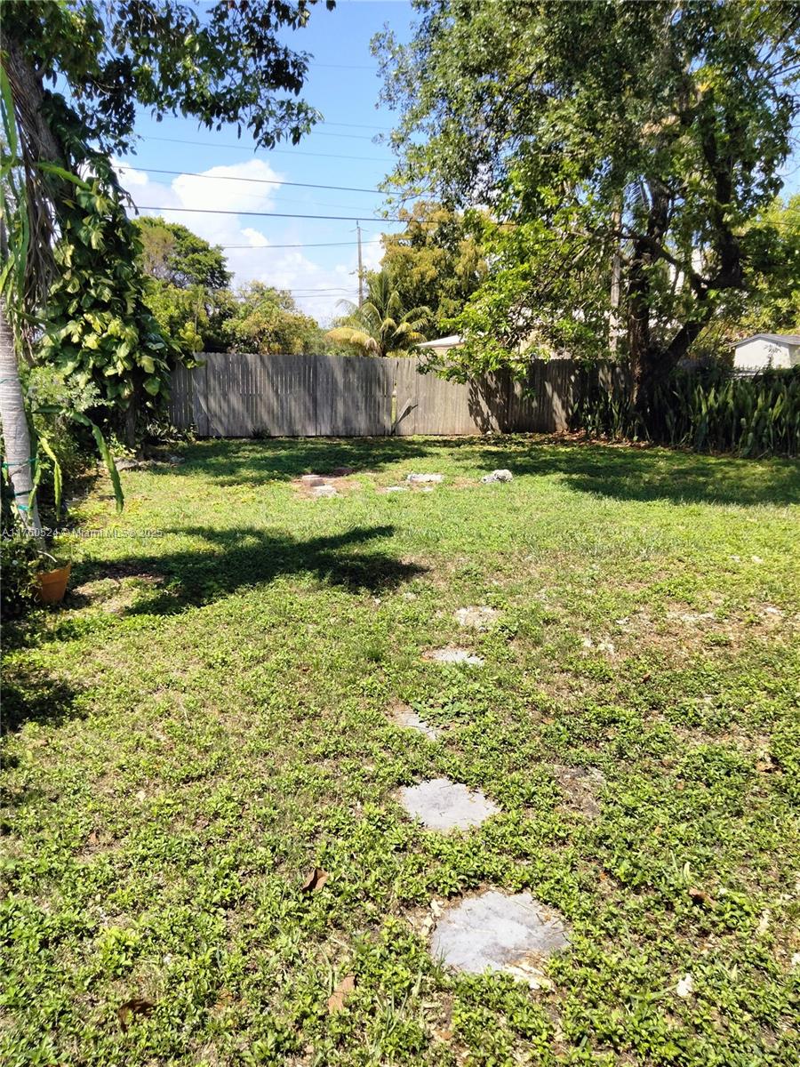 COLUMBIA PARK CORRECTED P - Residential Lease