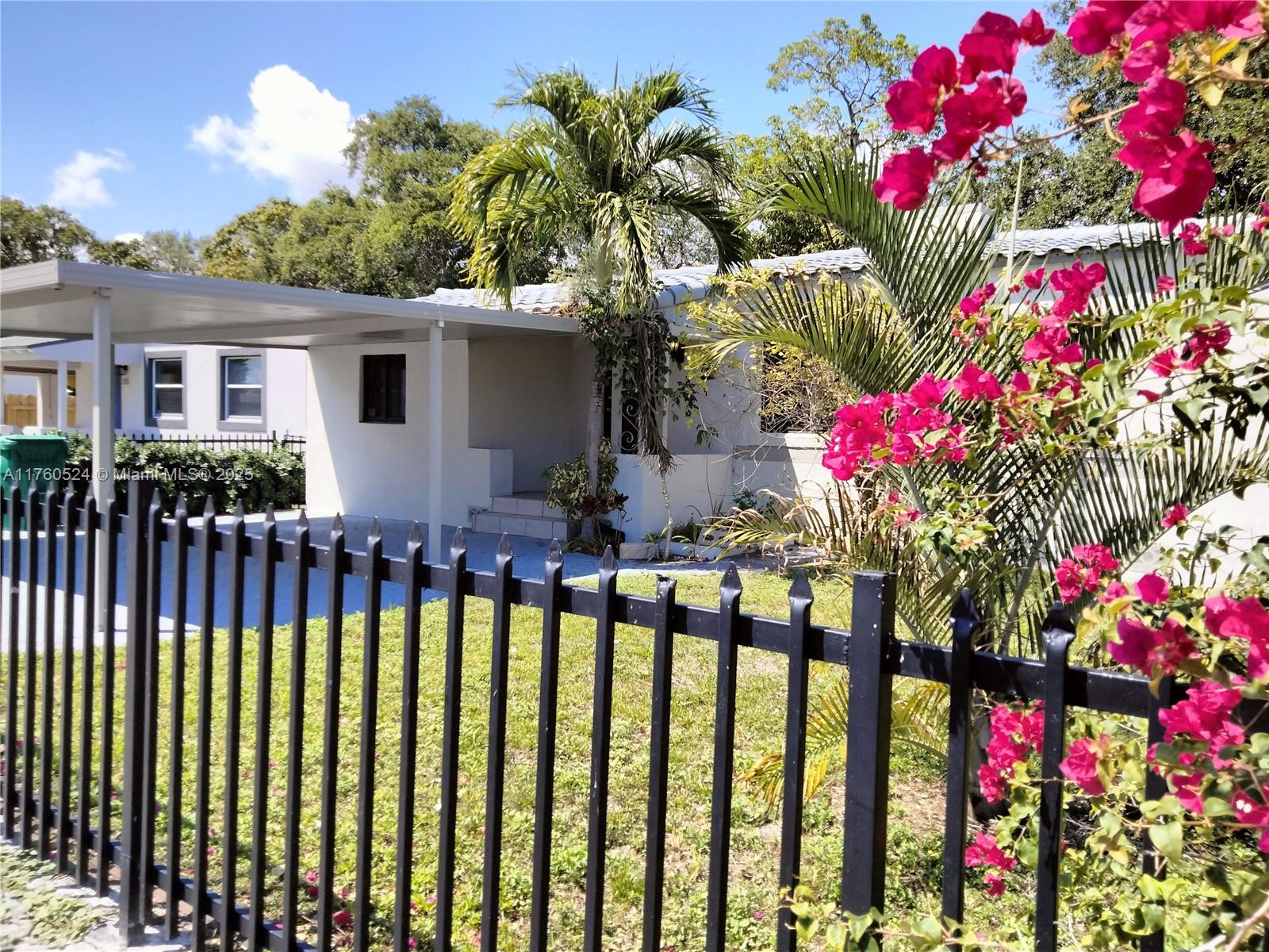 COLUMBIA PARK CORRECTED P - Residential Lease