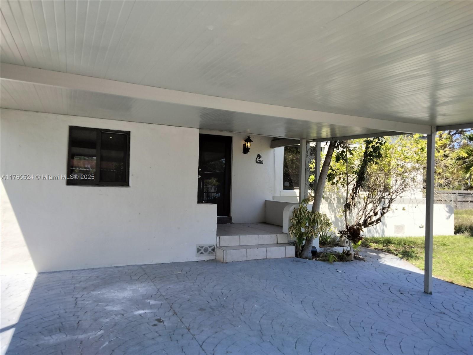 COLUMBIA PARK CORRECTED P - Residential Lease