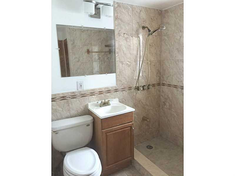 MARSEILLES CONDO - Residential Lease