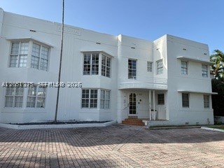 ALOHA CONDO - Residential Lease