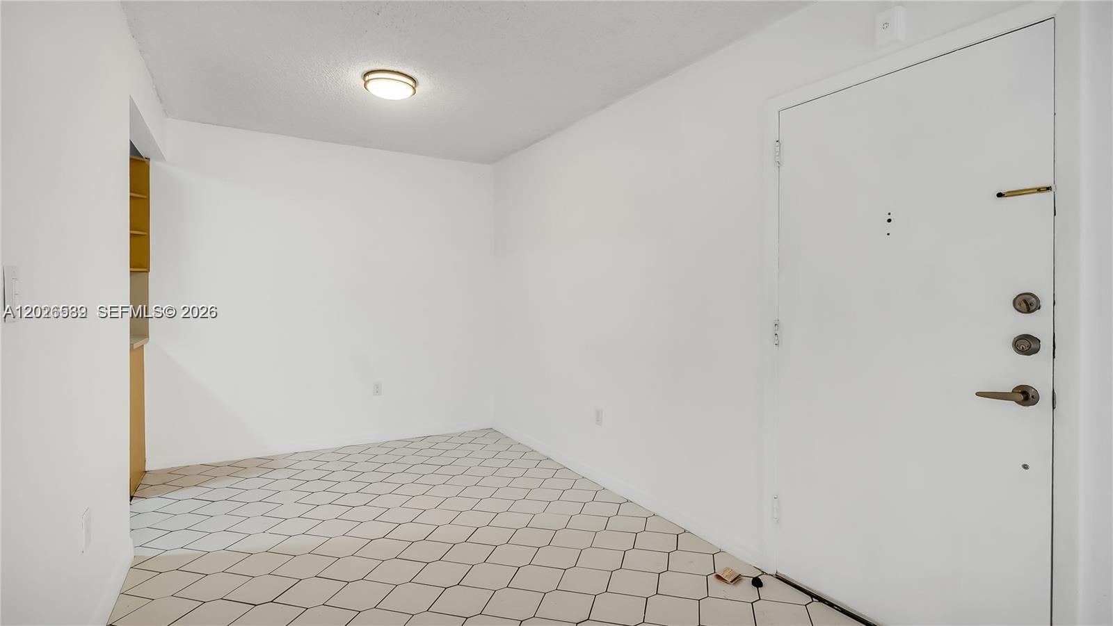 CYPRESS VILLAGE CONDO - Residential Lease