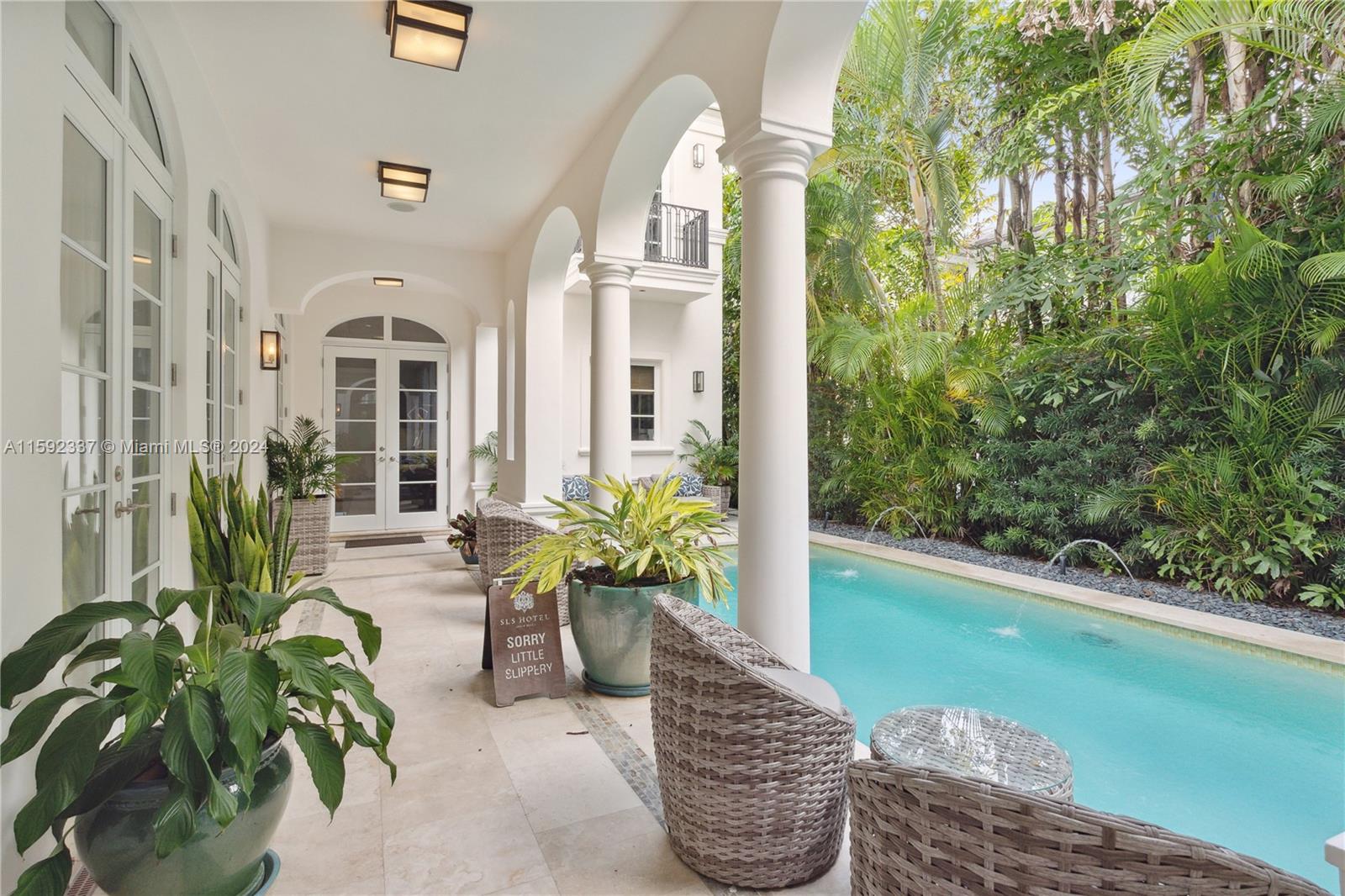 ALTOS DEL MAR NO 1 - Residential