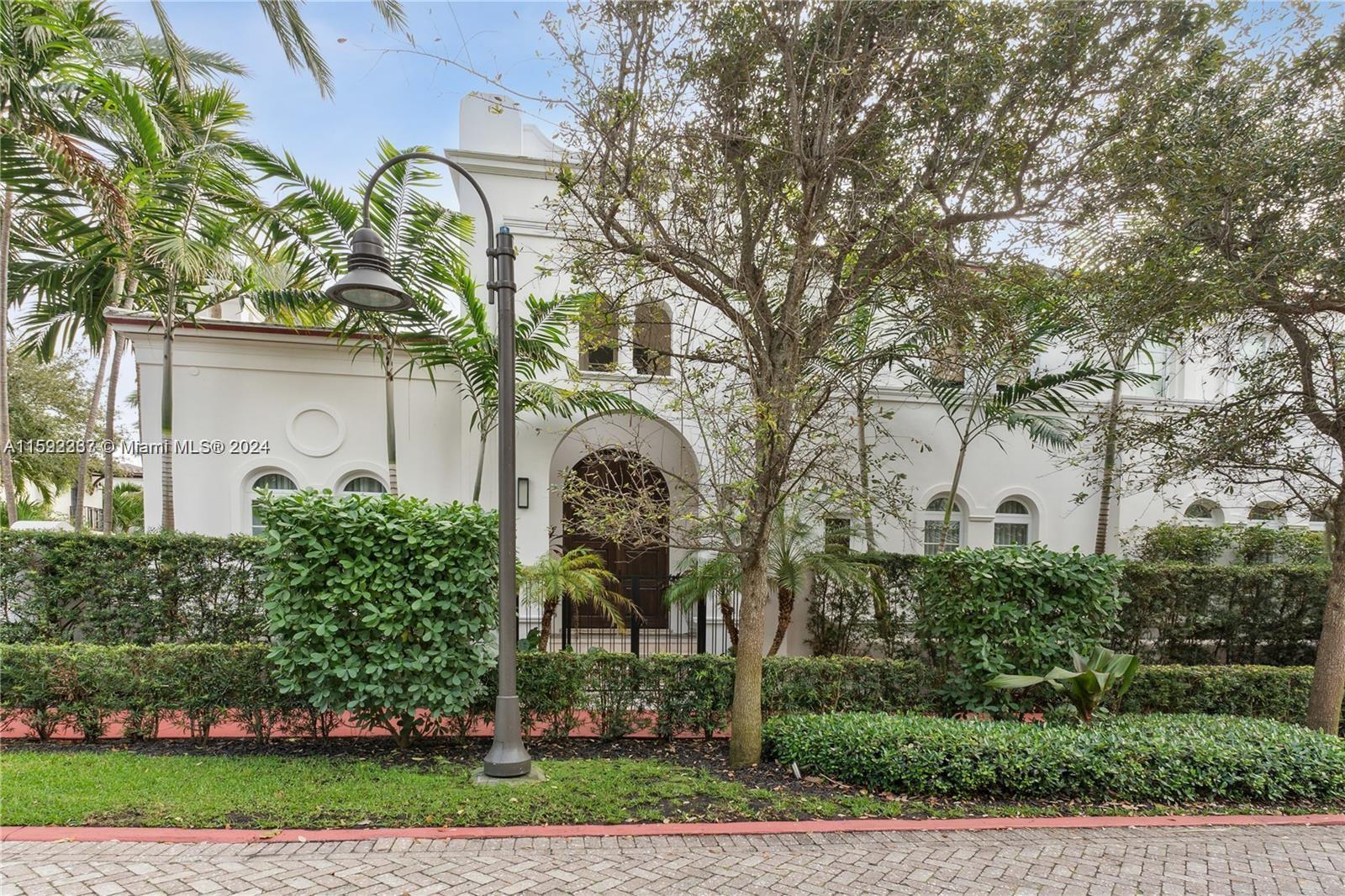 ALTOS DEL MAR NO 1 - Residential