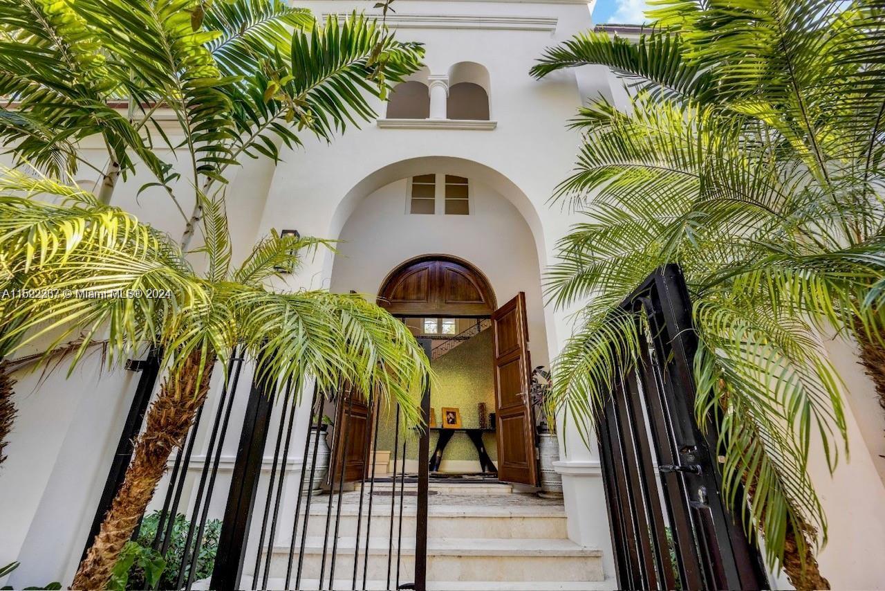 ALTOS DEL MAR NO 1 - Residential