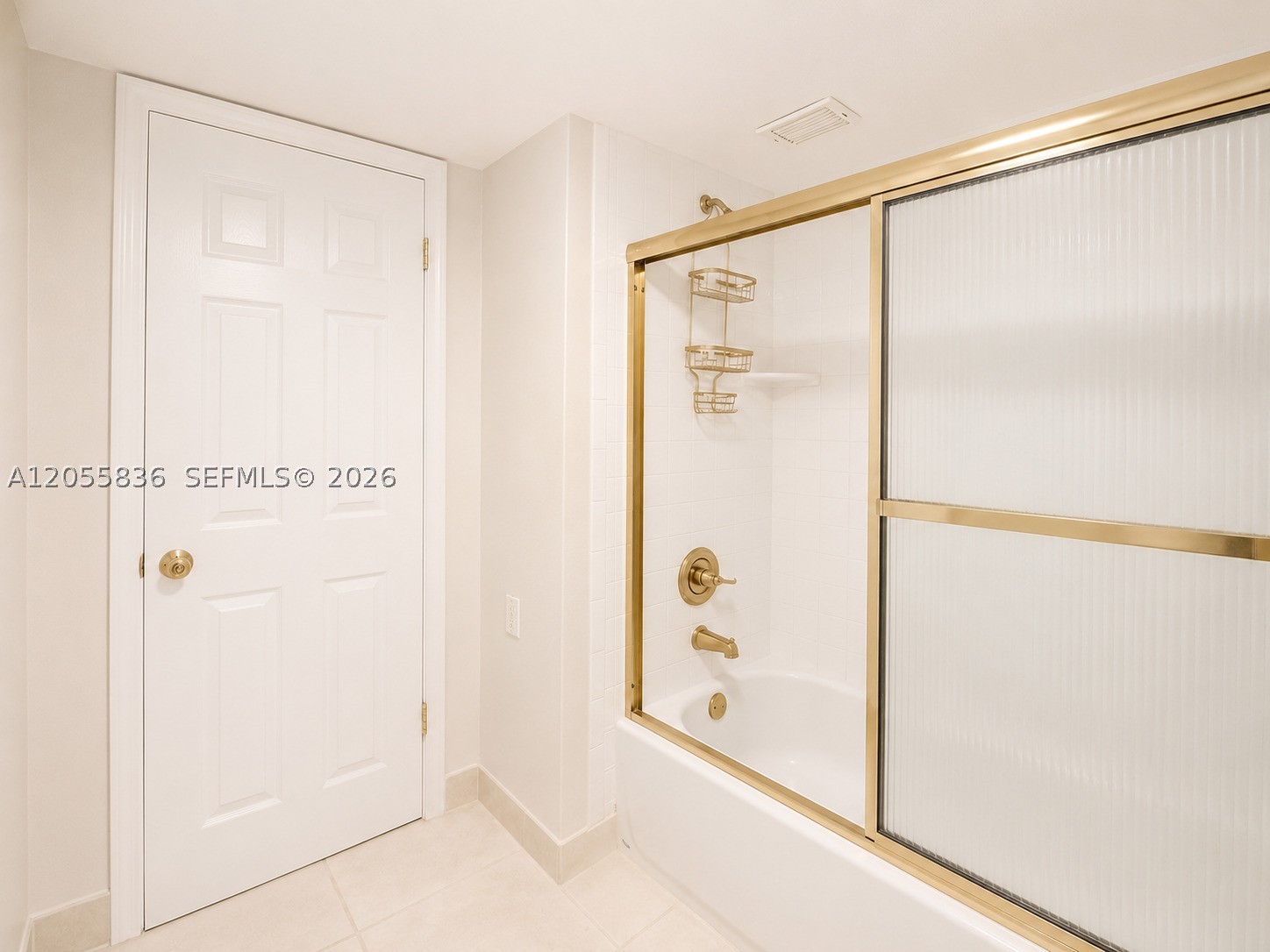 CHRISTOPHER HOUSE CONDO A - Residential Lease