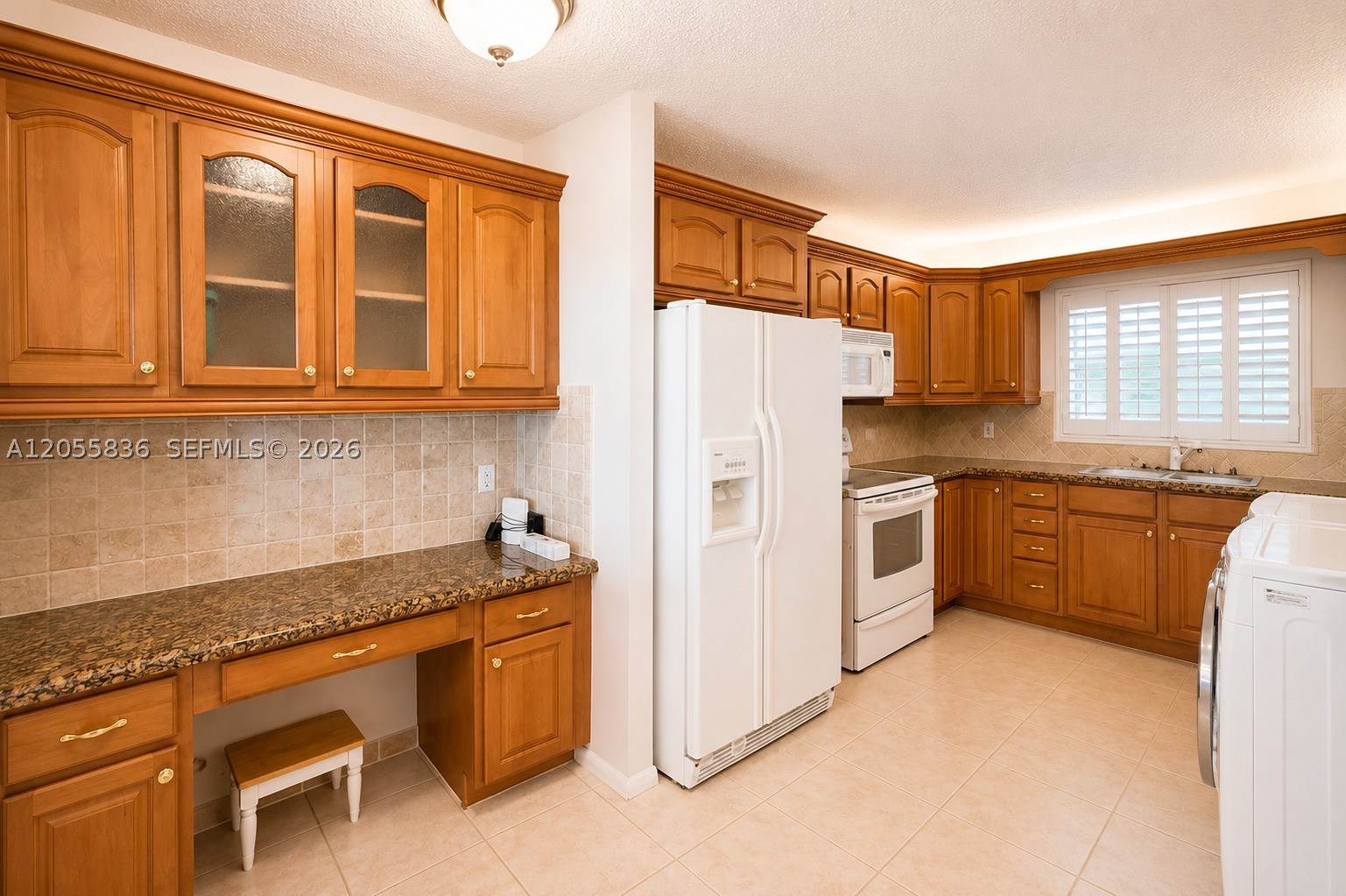CHRISTOPHER HOUSE CONDO A - Residential Lease