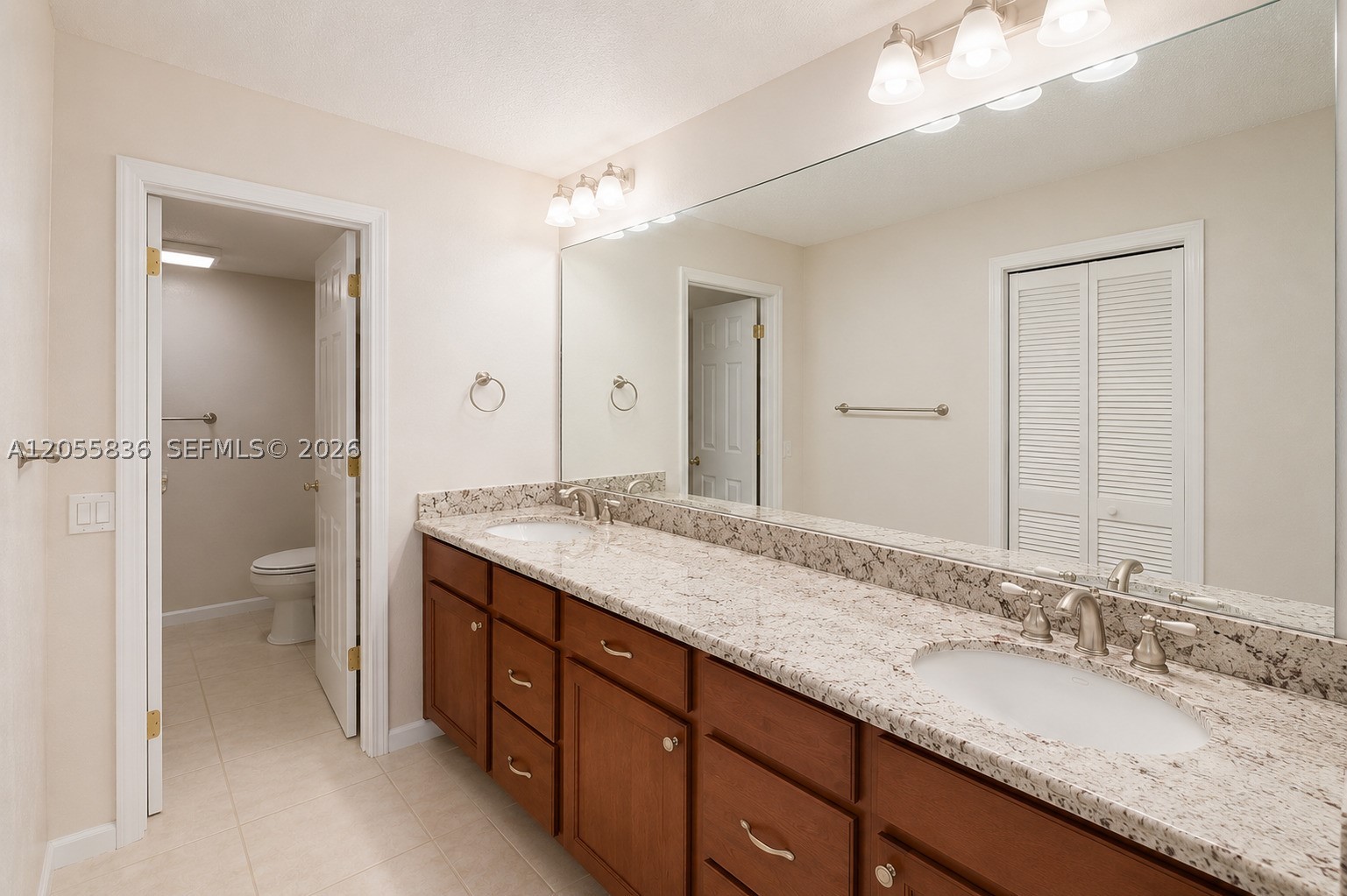 CHRISTOPHER HOUSE CONDO A - Residential Lease