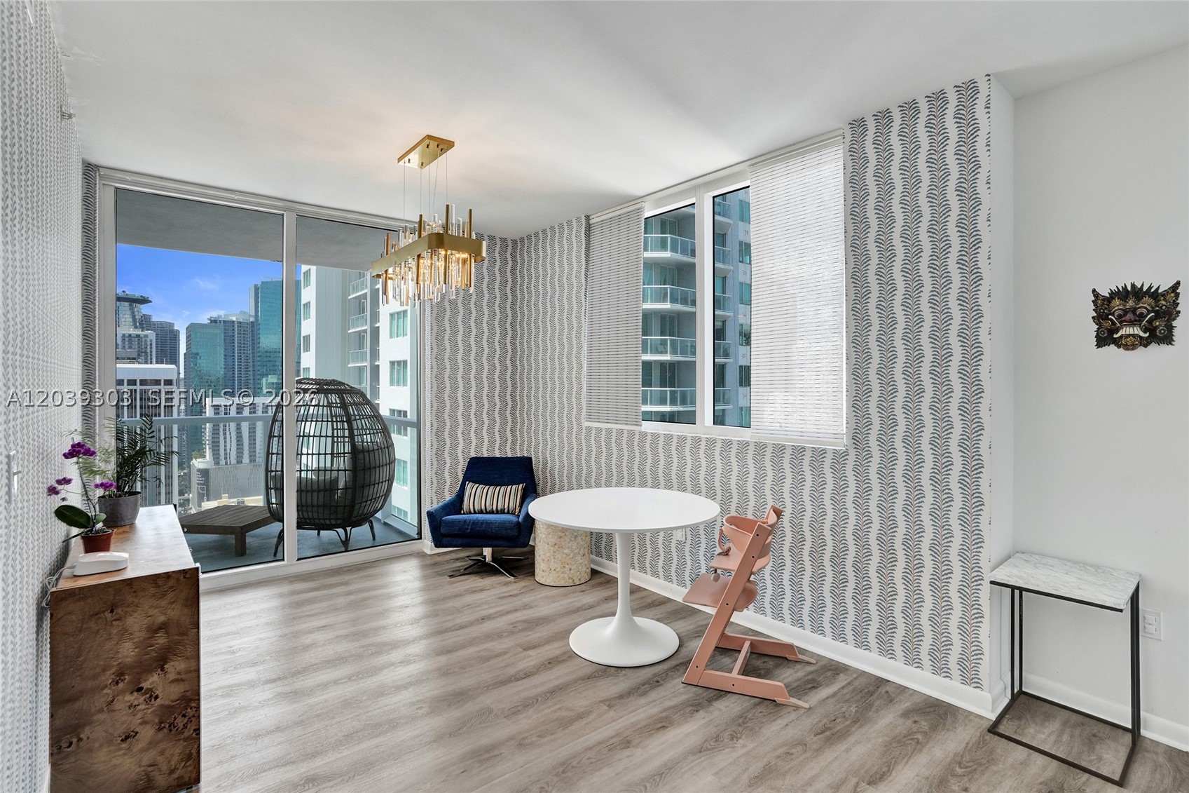 VIZCAYNE NORTH CONDO - Residential