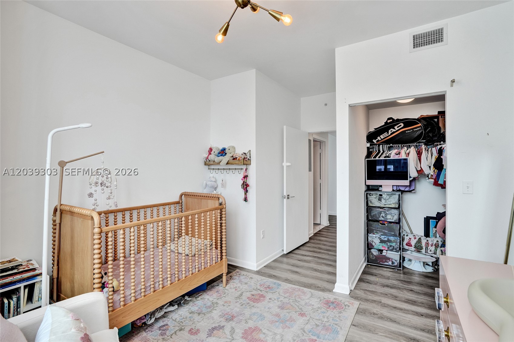VIZCAYNE NORTH CONDO - Residential