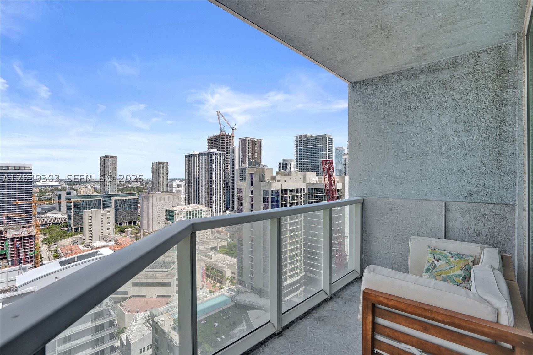 VIZCAYNE NORTH CONDO - Residential