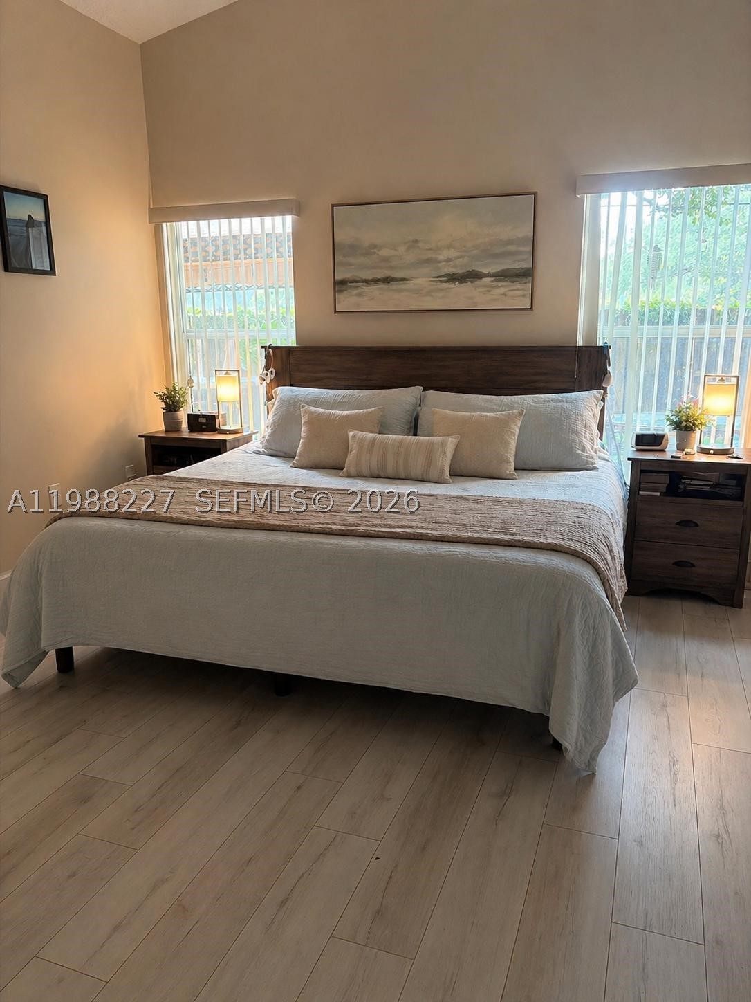 CRYSTAL POINTE - Residential