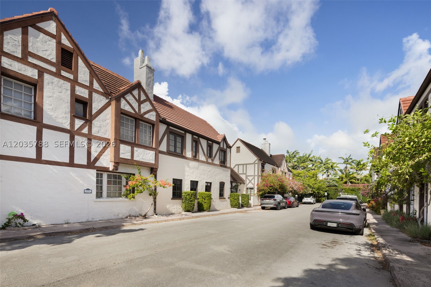 THE FRENCH VILLAGE - Residential