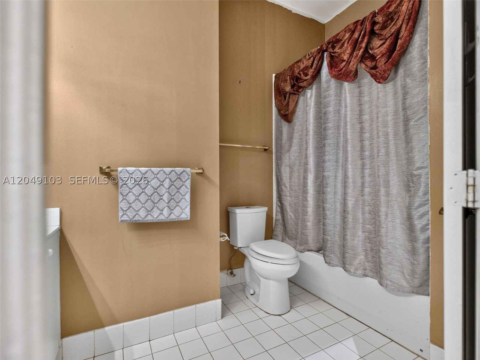 Estates of Pembroke Shores - Residential