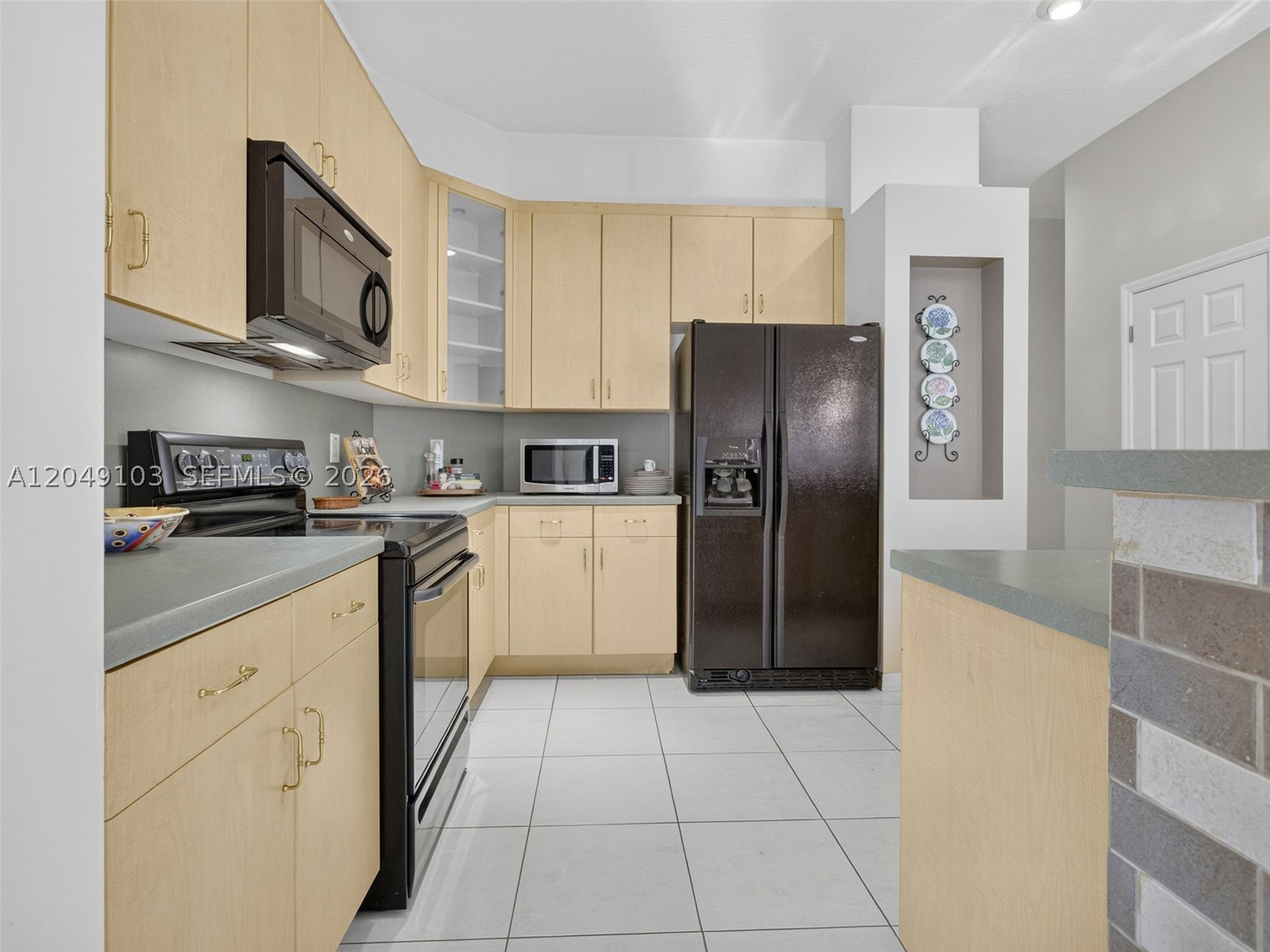 Estates of Pembroke Shores - Residential