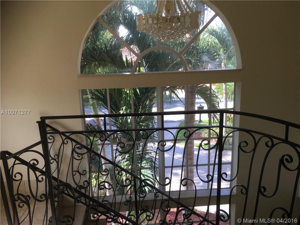 Vanderbilt Park Amd Place - Residential Lease
