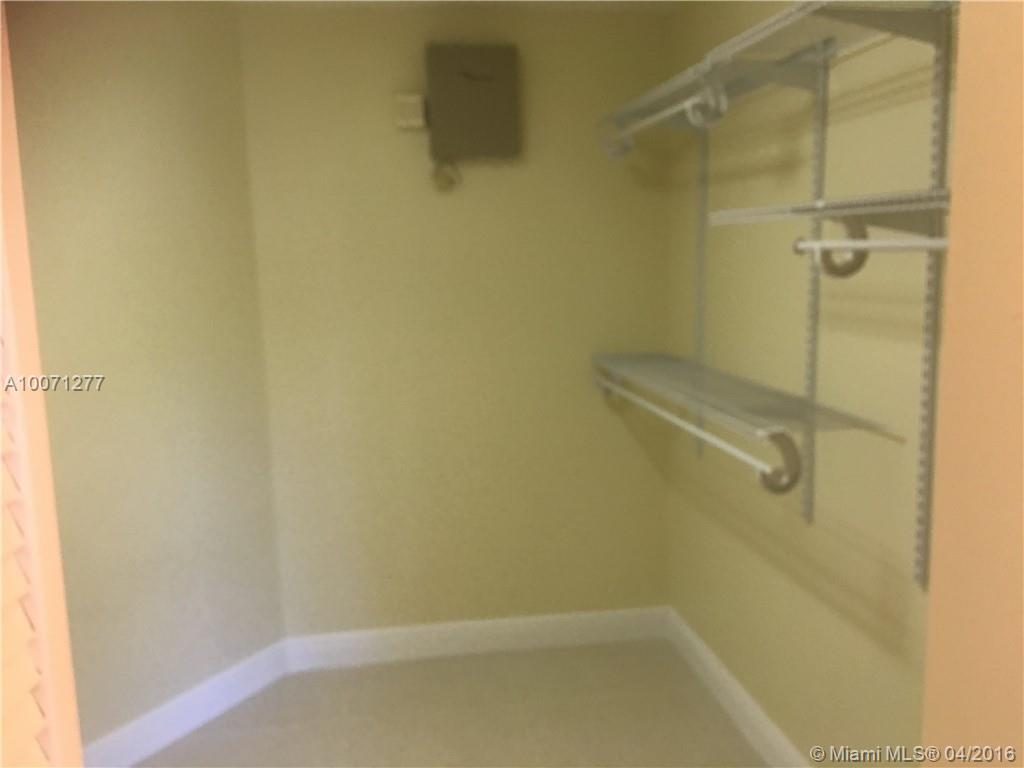 Vanderbilt Park Amd Place - Residential Lease