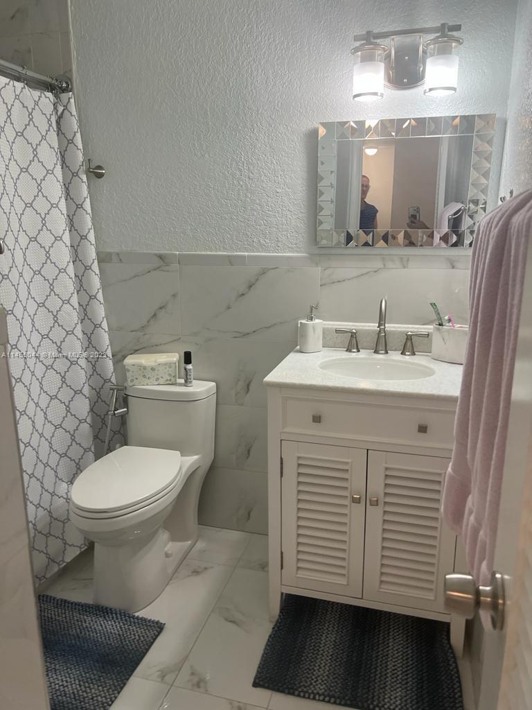 2ND ADDN TO PALM SPRINGS - Residential