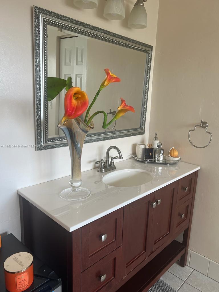 2ND ADDN TO PALM SPRINGS - Residential