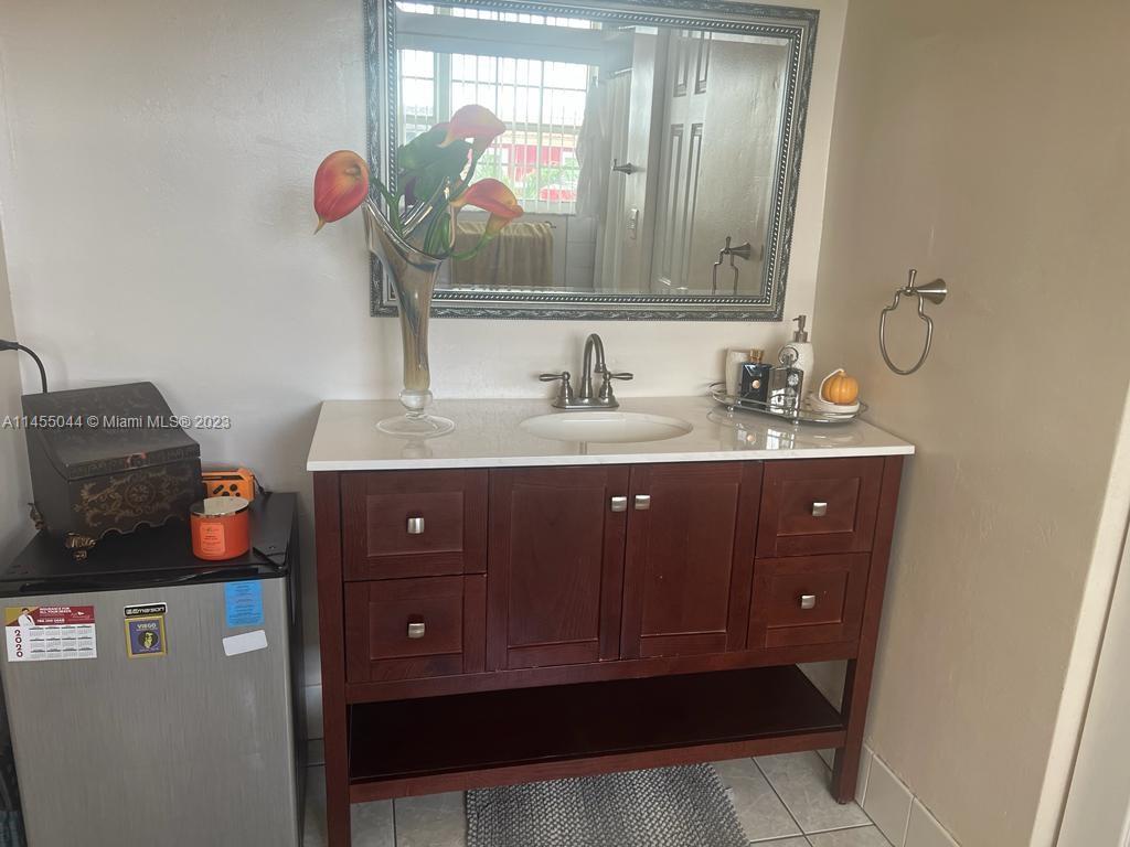 2ND ADDN TO PALM SPRINGS - Residential