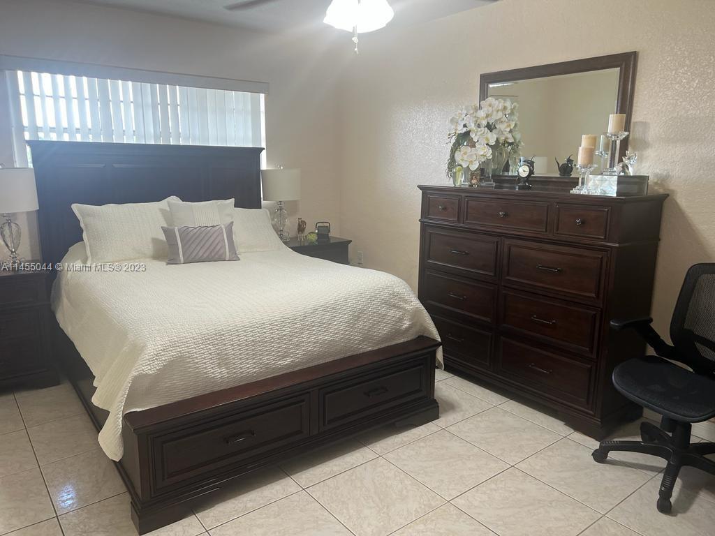 2ND ADDN TO PALM SPRINGS - Residential