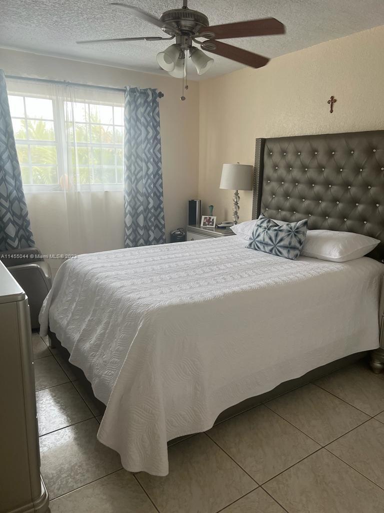 2ND ADDN TO PALM SPRINGS - Residential