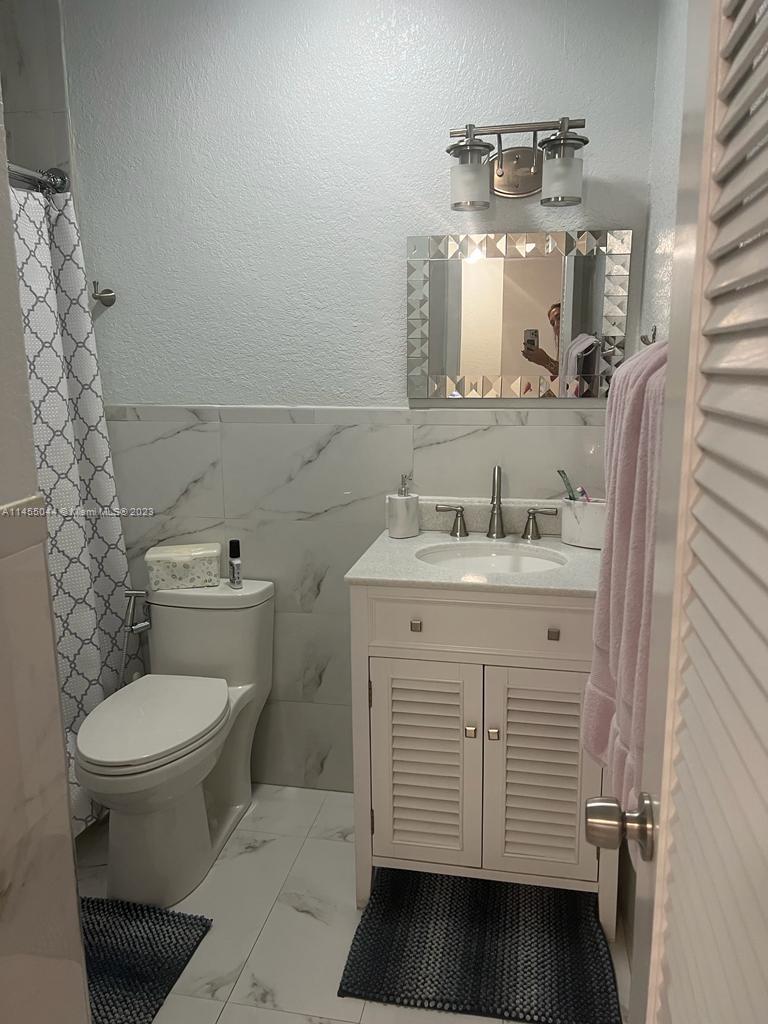 2ND ADDN TO PALM SPRINGS - Residential