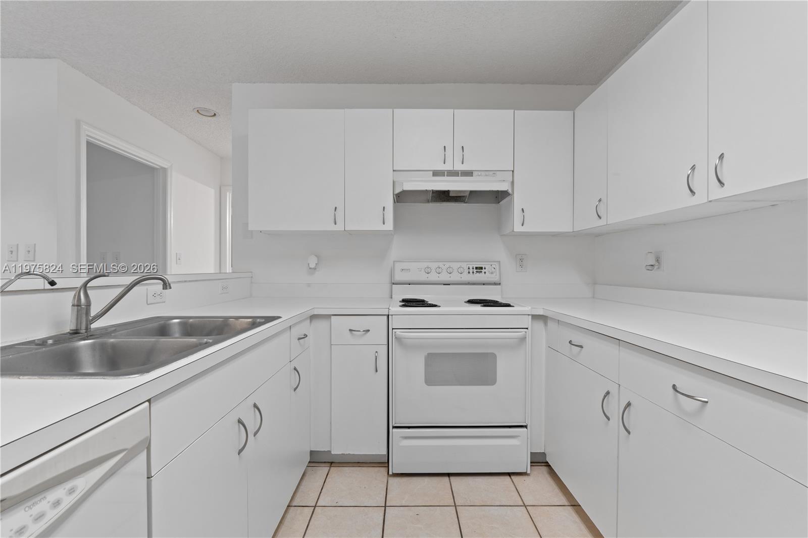 TARA II CONDO - Residential