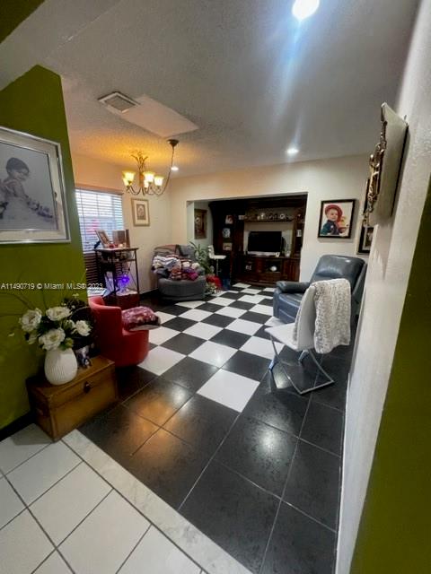 GRATIGNY HEIGHTS 1ST ADDN - Residential