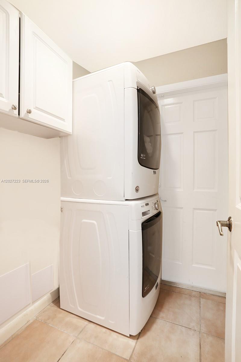 SECTOR 3 - PARCELS C D E - Residential Lease