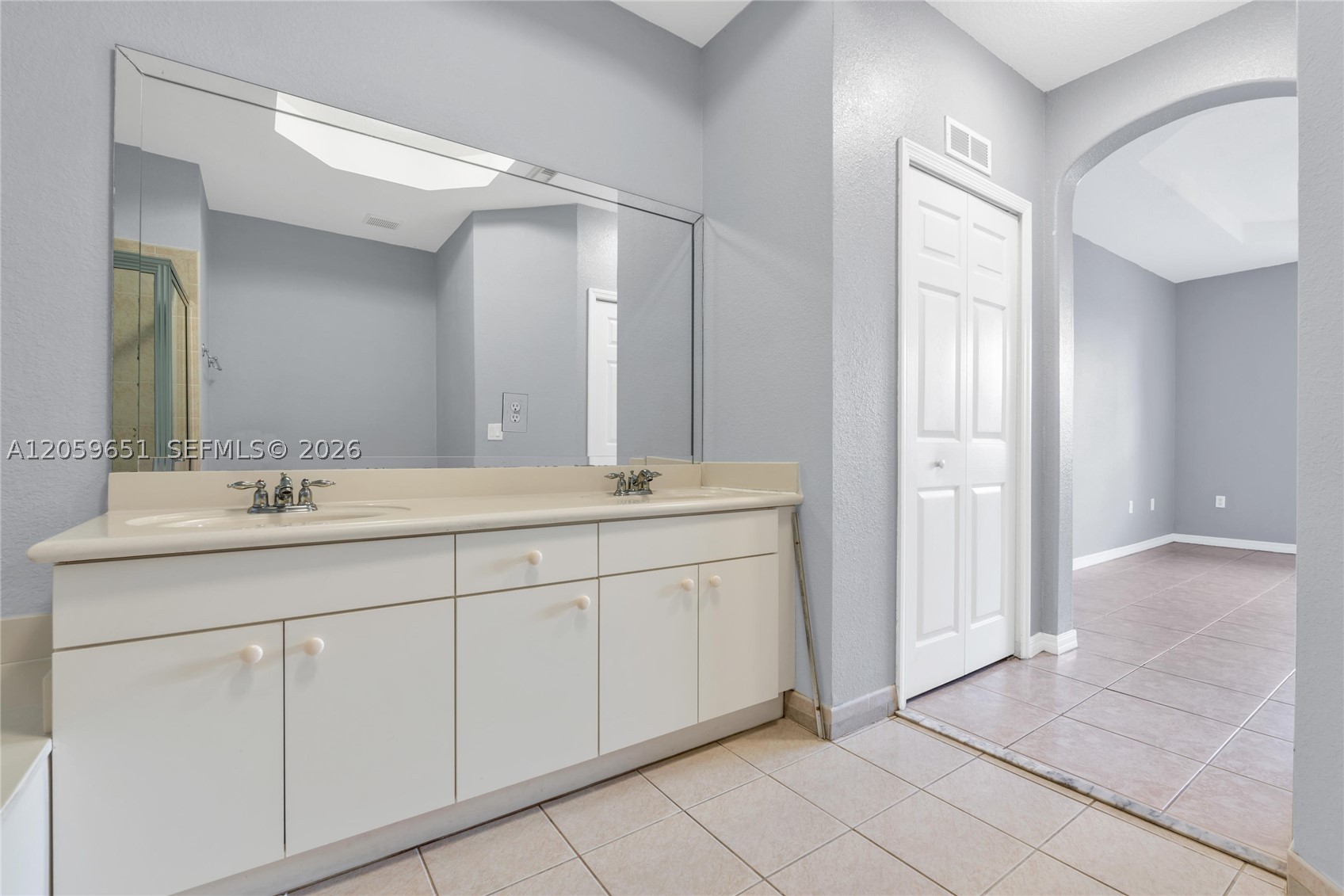 KENDALLAND - Residential
