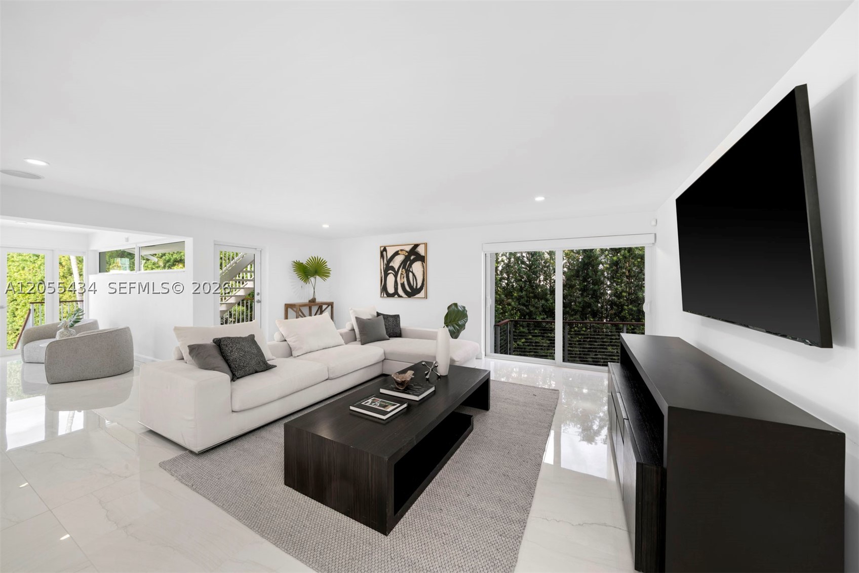 SUNRISE HARBOUR REV PL - Residential