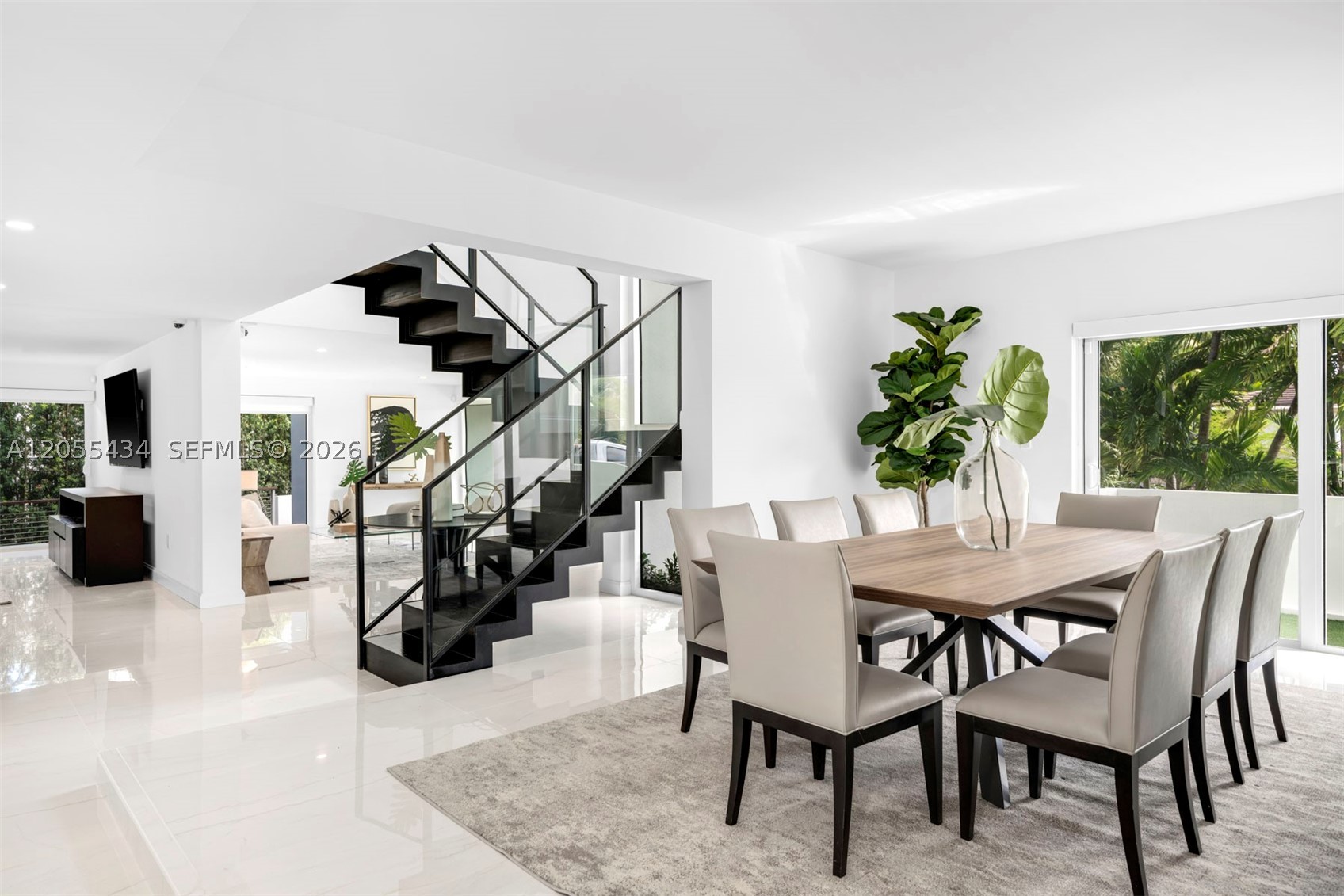 SUNRISE HARBOUR REV PL - Residential