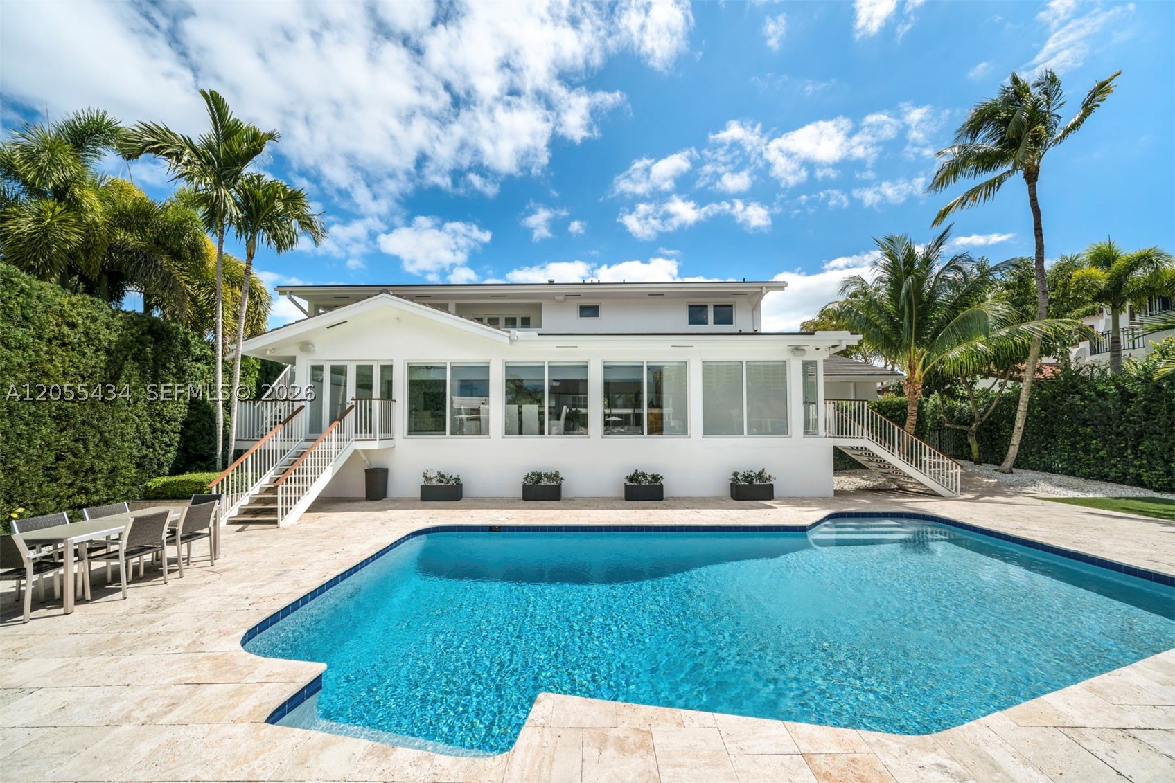 SUNRISE HARBOUR REV PL - Residential