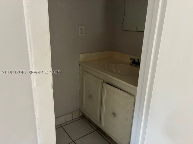 BLUEBERRY HILL II CONDO - Residential