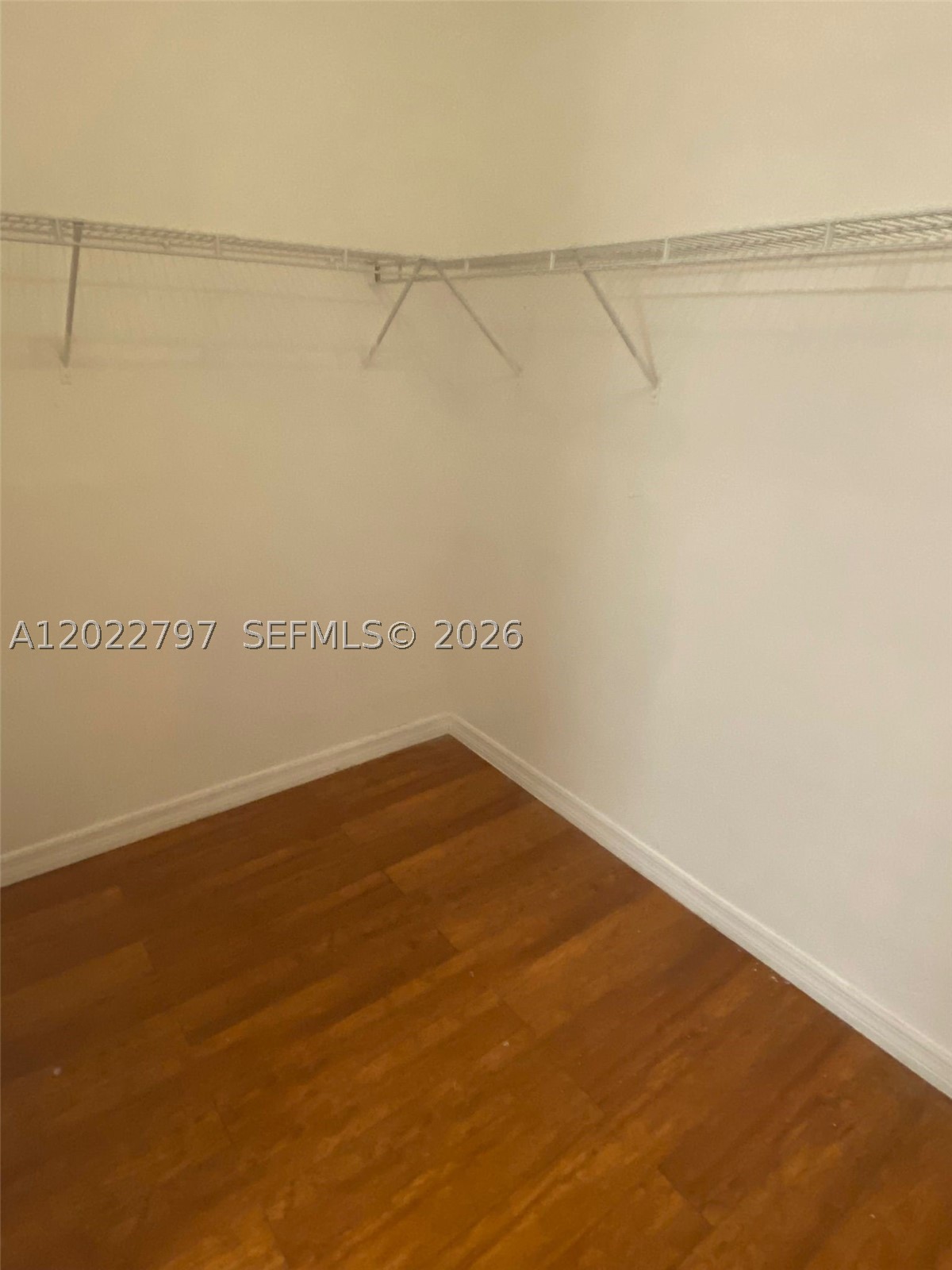 CRYSTAL GREENS CONDO - Residential