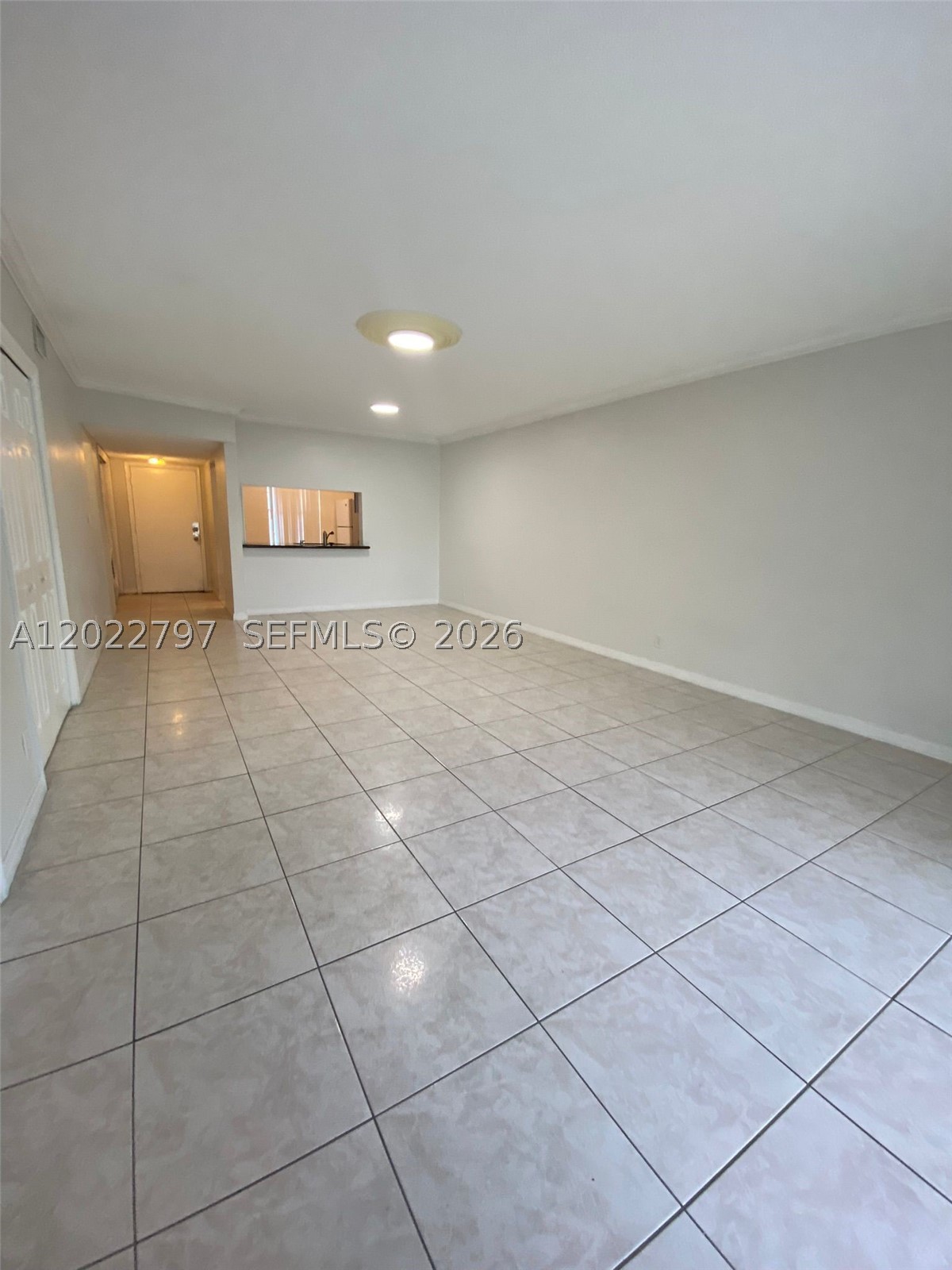 CRYSTAL GREENS CONDO - Residential