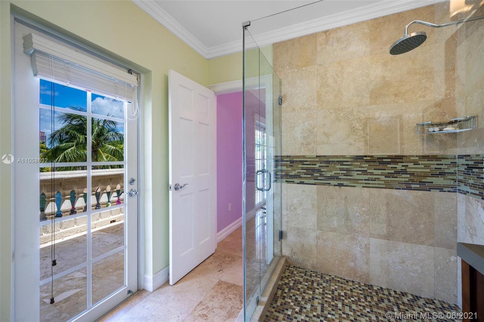 SUNRISE HARBOUR REV PL - Residential