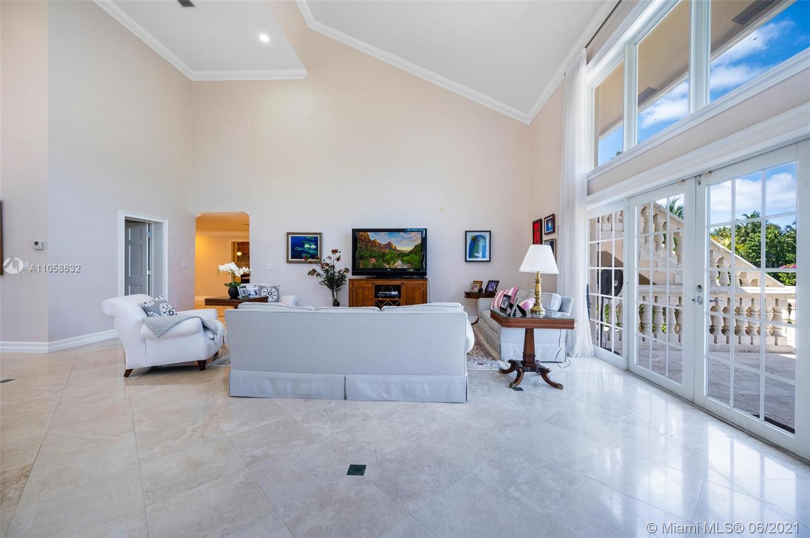SUNRISE HARBOUR REV PL - Residential