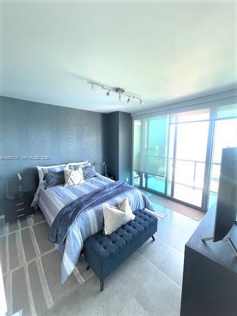 MARINABLUE CONDO - Residential Lease