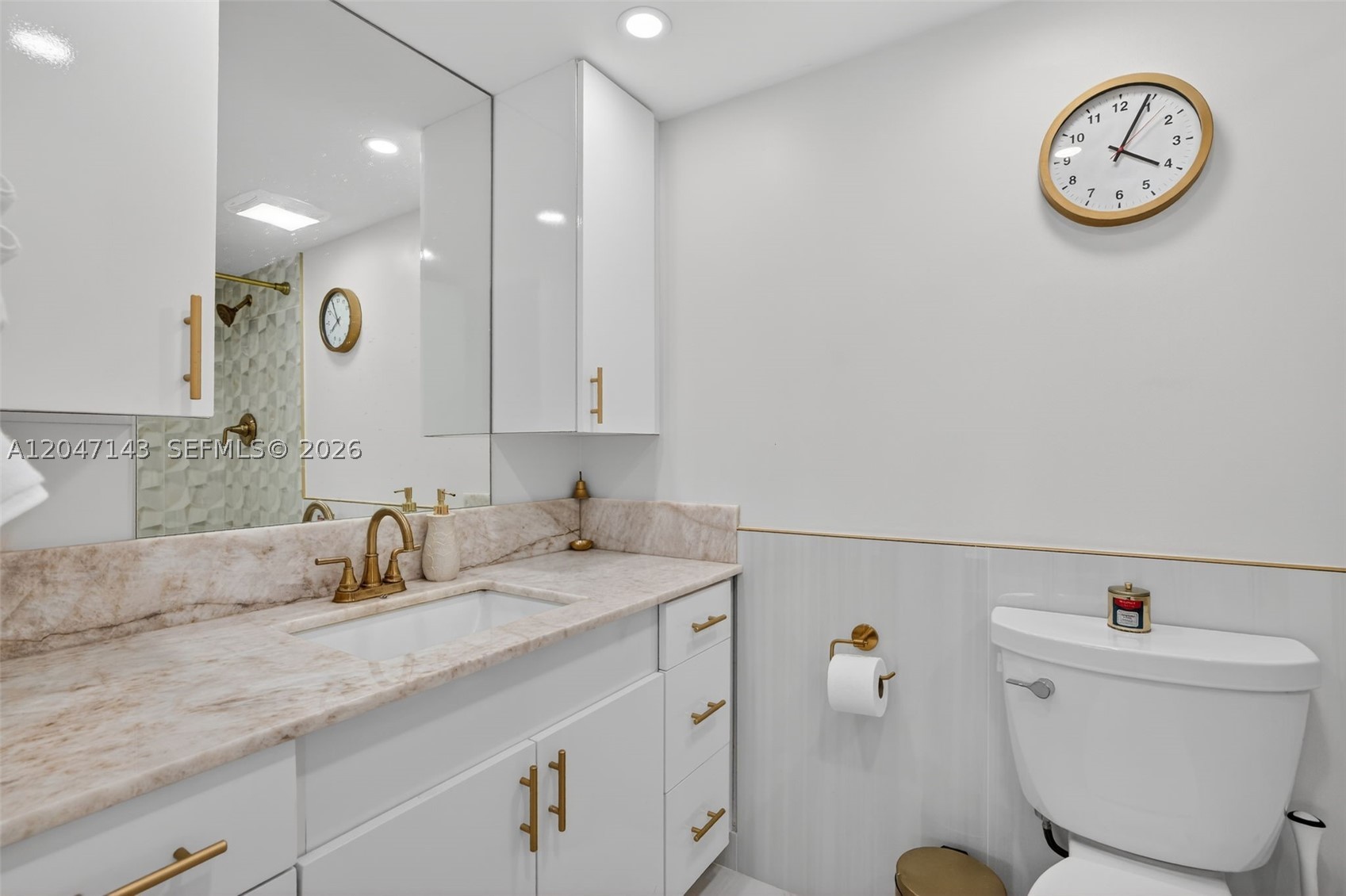 CARLTON TOWER CONDO - Residential