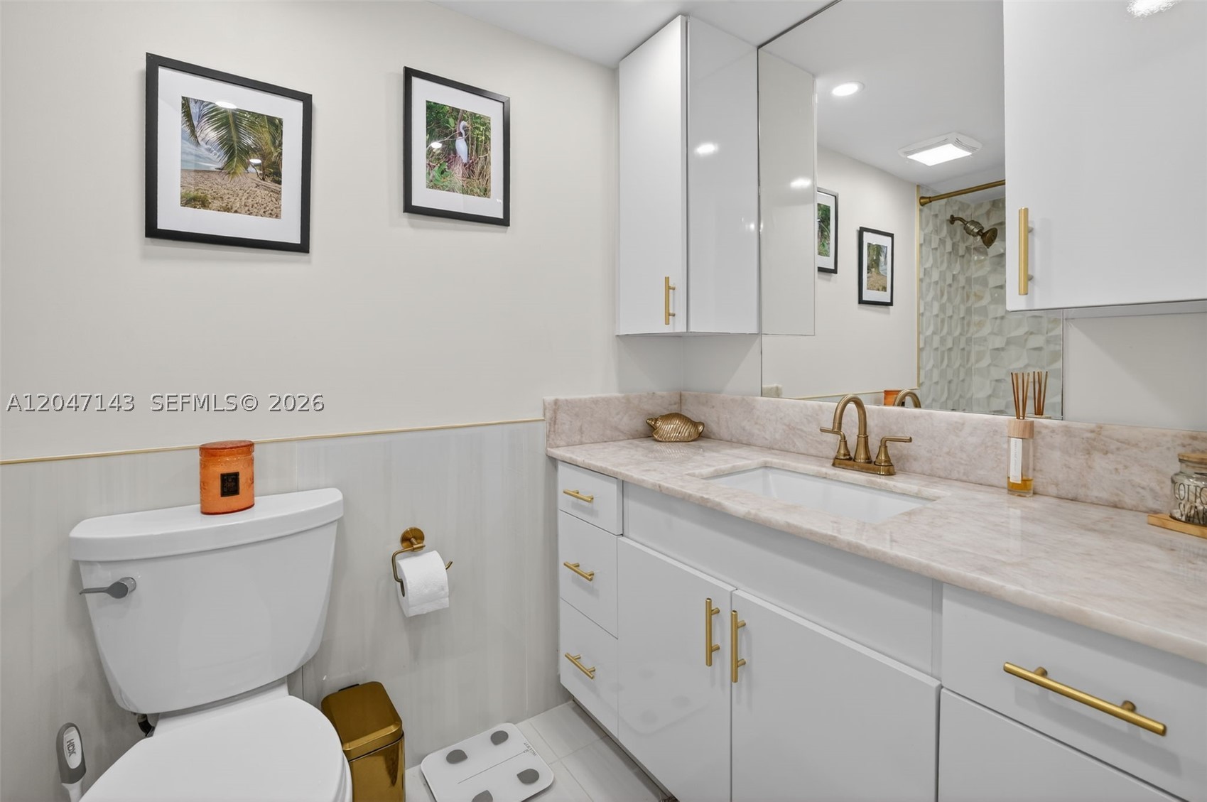 CARLTON TOWER CONDO - Residential