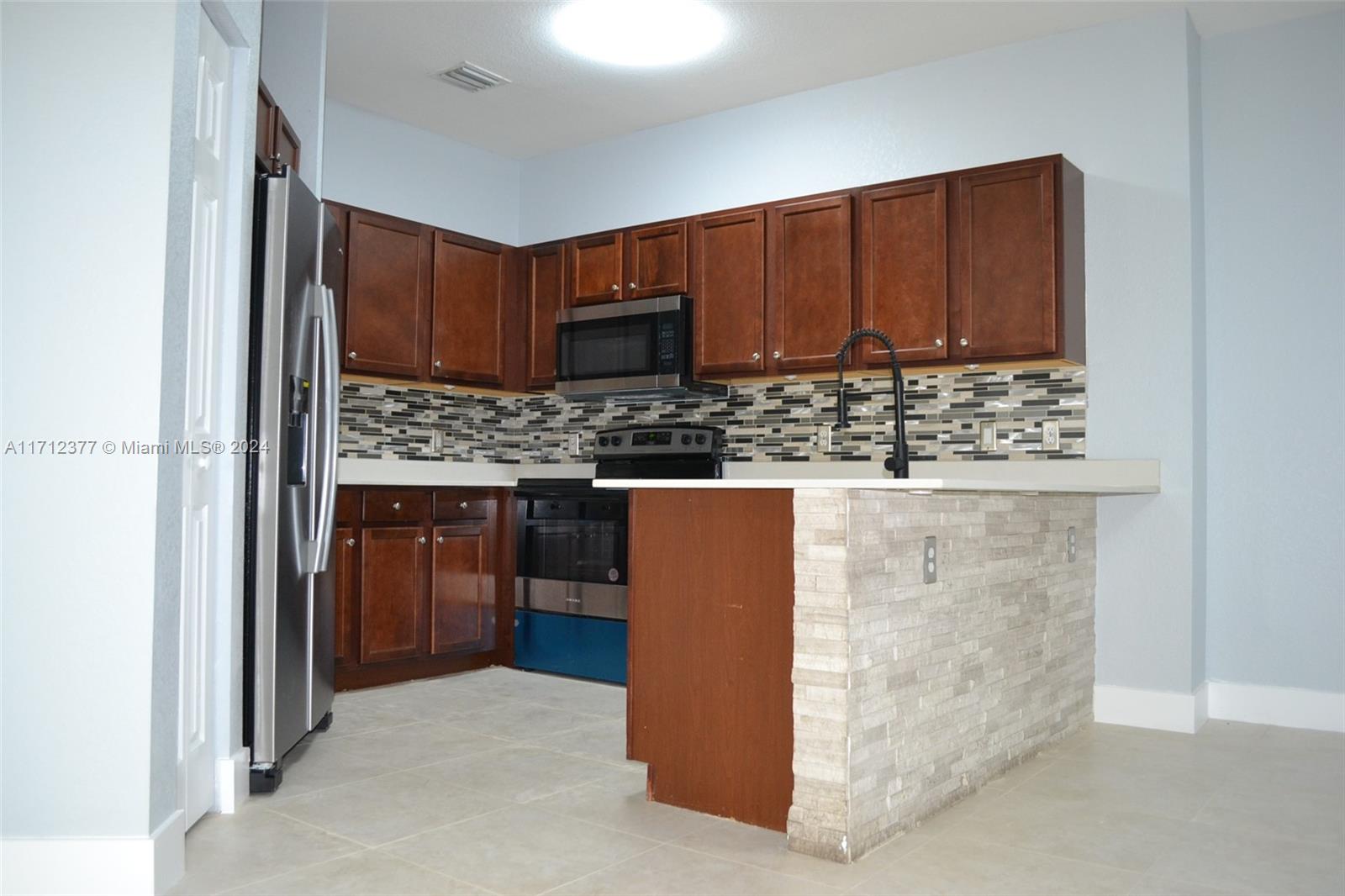 CENTURY PARK WEST - Residential